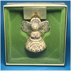 1979 Hallmark Holiday Scrimshaw 3.5” Angel Ornament Original Box + Tag Box